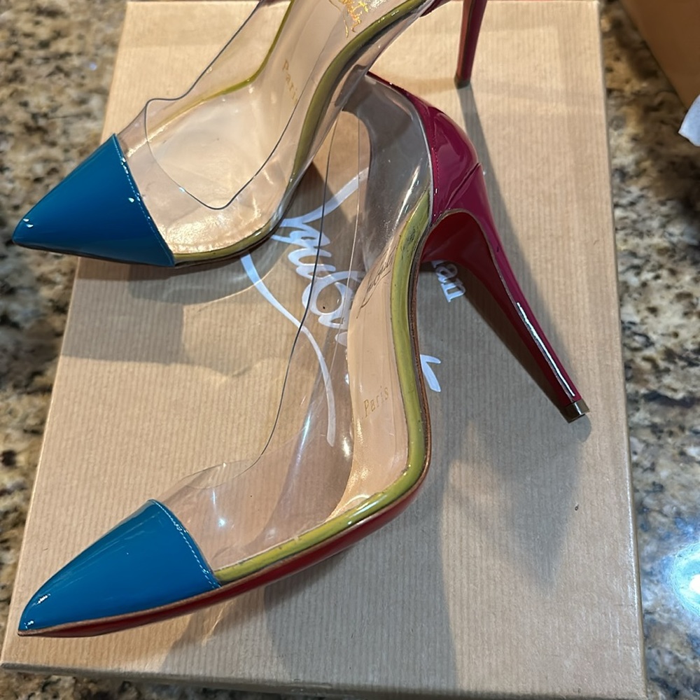 Red bottoms - Picture 3 of 4